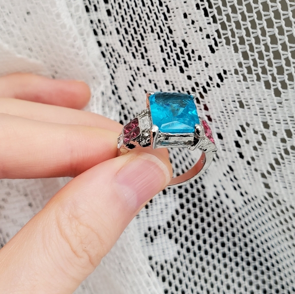 New Cute Aquamarine Ring - Picture 4 of 5